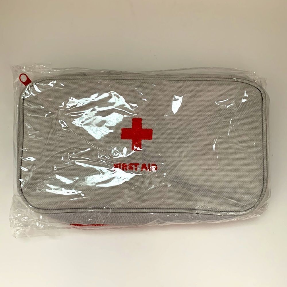 💊Travel First Aid Bag / Home Emergency - Picture 7 of 7